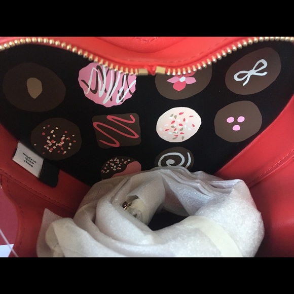 Kate Spade NY Red Leather Crossbody Heart Bag NWT - Picture 3 of 12